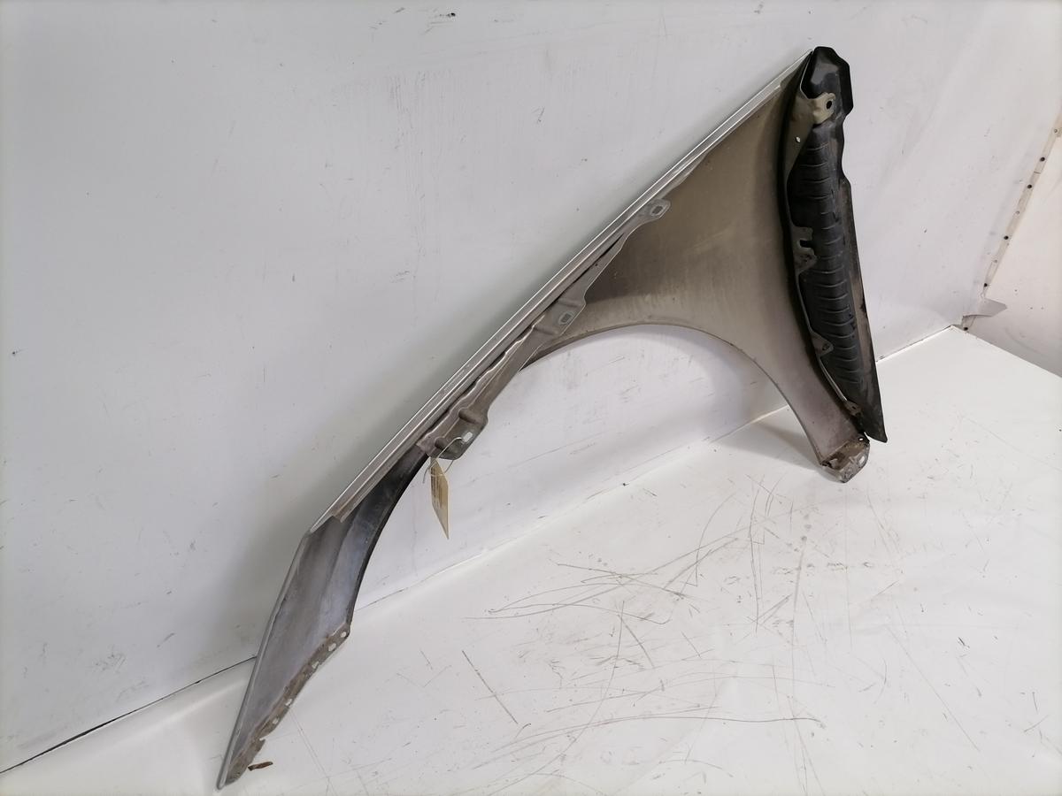 Mercedes R Klasse 251 original Kotfl&uuml;gel vorn rechts 723U Cubanitsilber Bj.2006